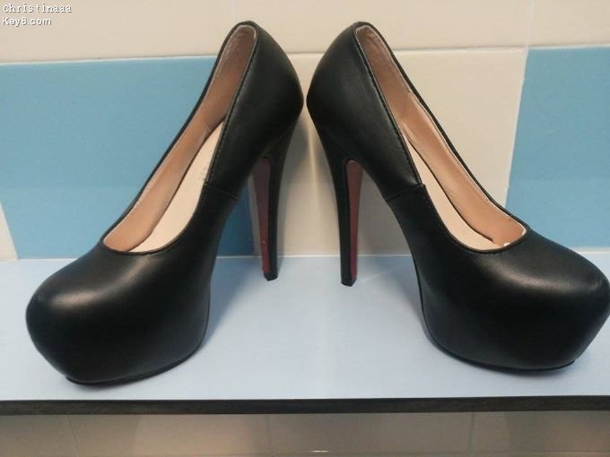 全新断码高跟鞋size36-39